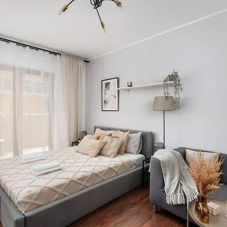 Komfortowy Z Balkonem Daire *