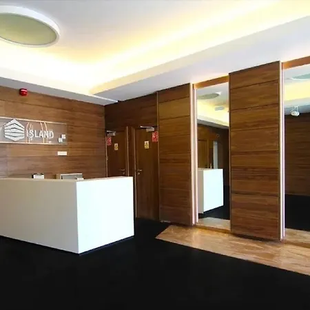 Komfortowy Z Balkonem 公寓 *